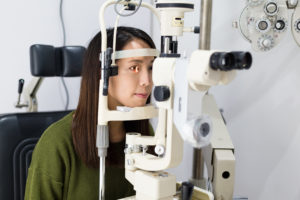 Topamax Has Many Serious Side Effects, Including Permanent Vision Loss